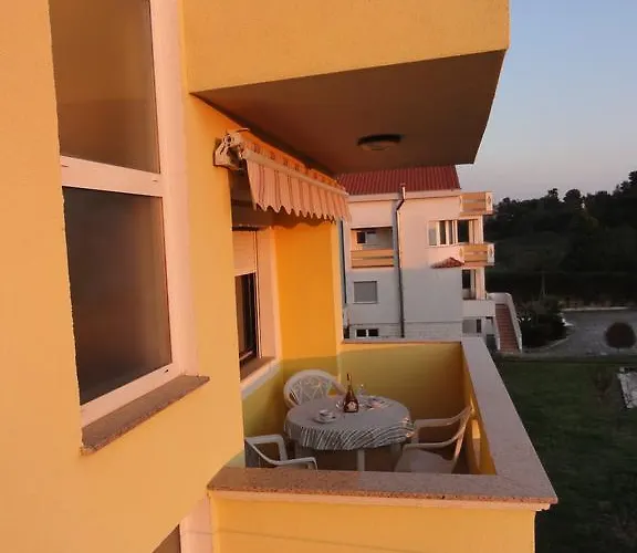 Apartament Sestan *
